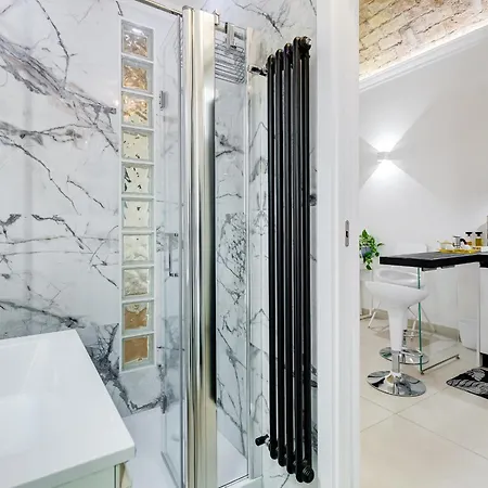 Vatican Scipioni Charming Relaxing And Patio Apartman *